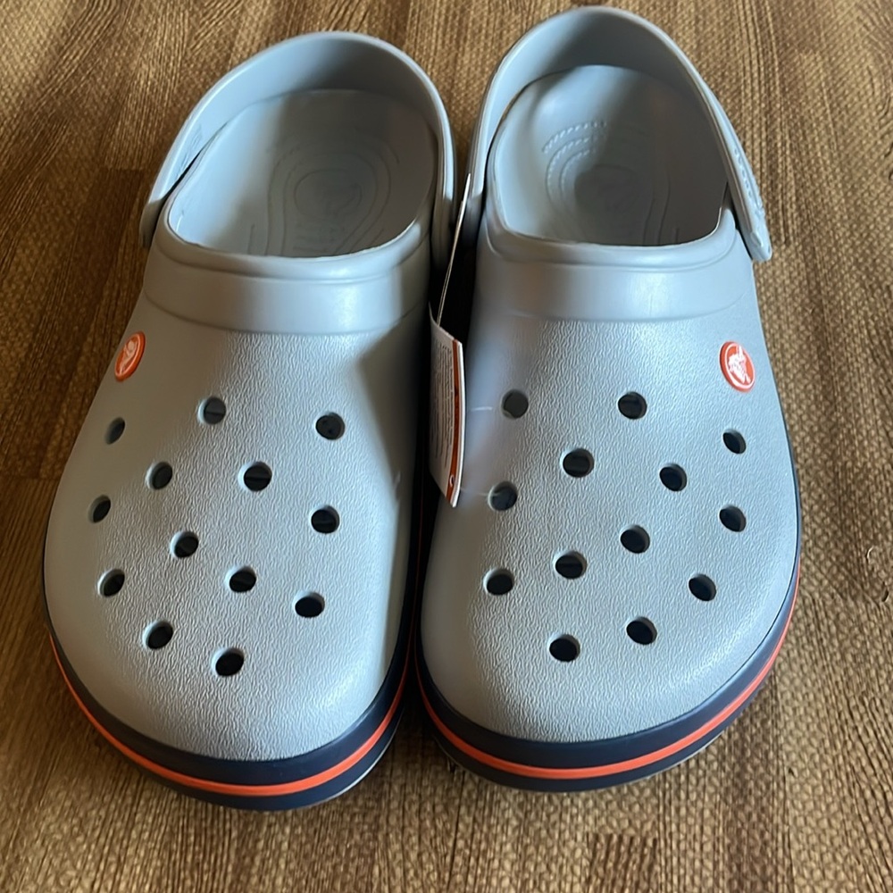New with tag! Crocs men’s Crocband clog 11016-01U grey crocs sandals. M10 / W12